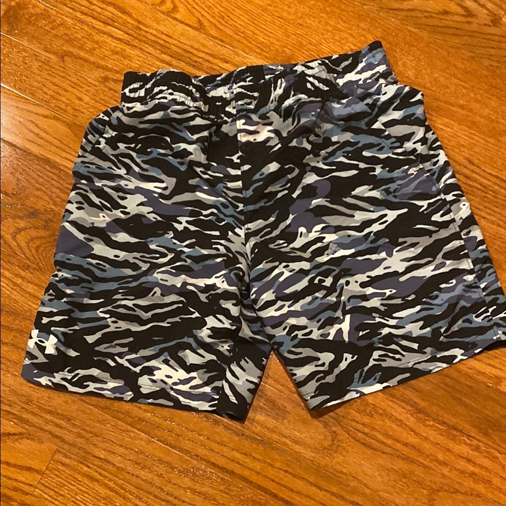 Youth large Camouflage Shorts - Black and Blue